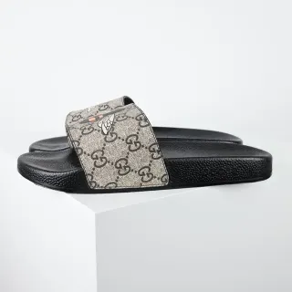 Gucci Screener GG Canvas Bee Motif চপ্পল
