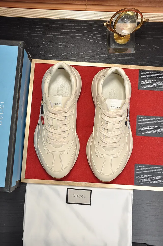 Gucci Screener Off-White Globe and Flags Chunky Sneakers 5