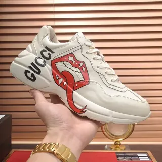 Gucci Screener lengüeta Off-White Red Graphic Lifestyle zapatillas