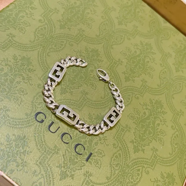 Gucci Silver Chunky Curb Chain Interlocking G Logo Links Bracelet 7