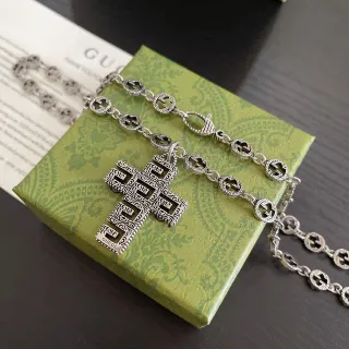 Gucci রৌপ্য ধাতু Interlocking G Link Chain নেকলেস