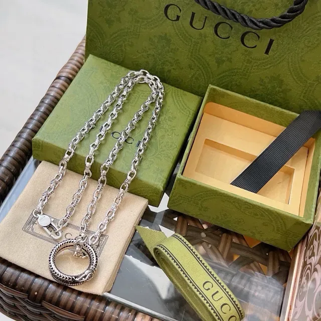Gucci Snake Necklace Silver Black Chain Coiled Pendant Necklace 7