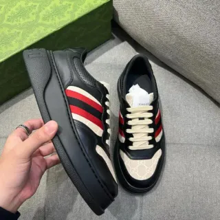 Gucci Tennis 1977 Negro Beige Rojo Verde Web Estilo de vida Zapatillas