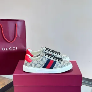 Gucci Tennis 1977 GG Supreme beige rojo navy zapatillas lifestyle