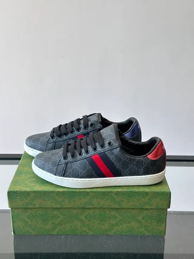 Gucci Tennis 1977 حذاء رياضي أسلوب حياة رمادي مونوغرام ويب سترايب 5