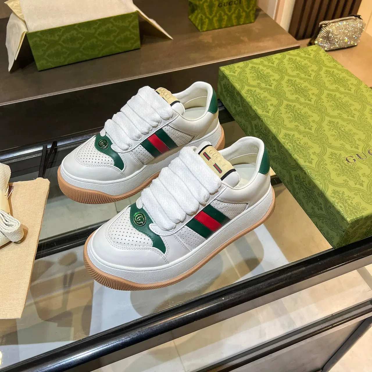 Gucci Tennis 1977 branco verde vermelho Web tênis lifestyle 3