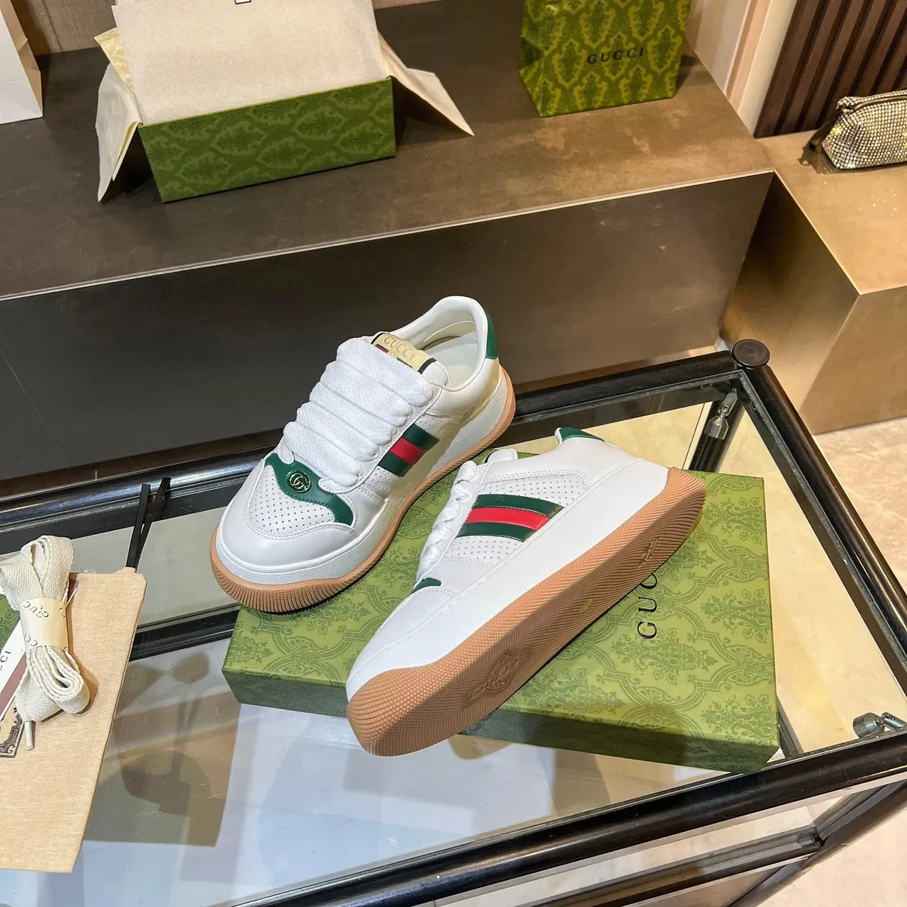 Gucci Tennis 1977 branco verde vermelho Web tênis lifestyle 4