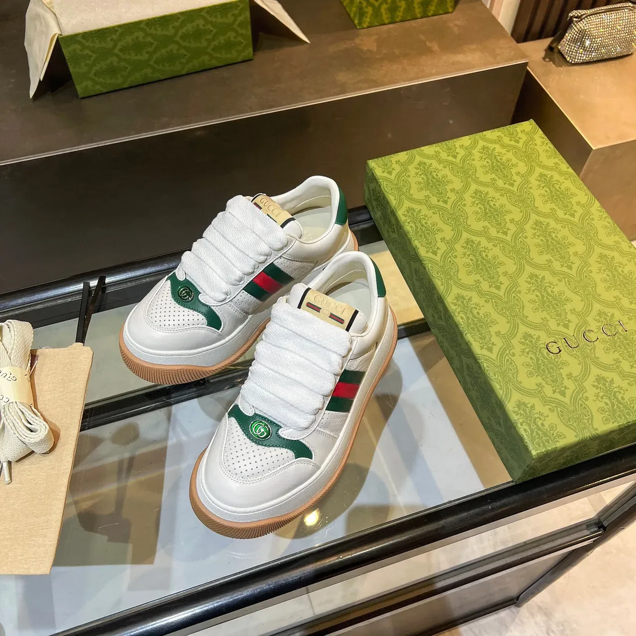 Gucci Tennis 1977 branco verde vermelho Web tênis lifestyle 5