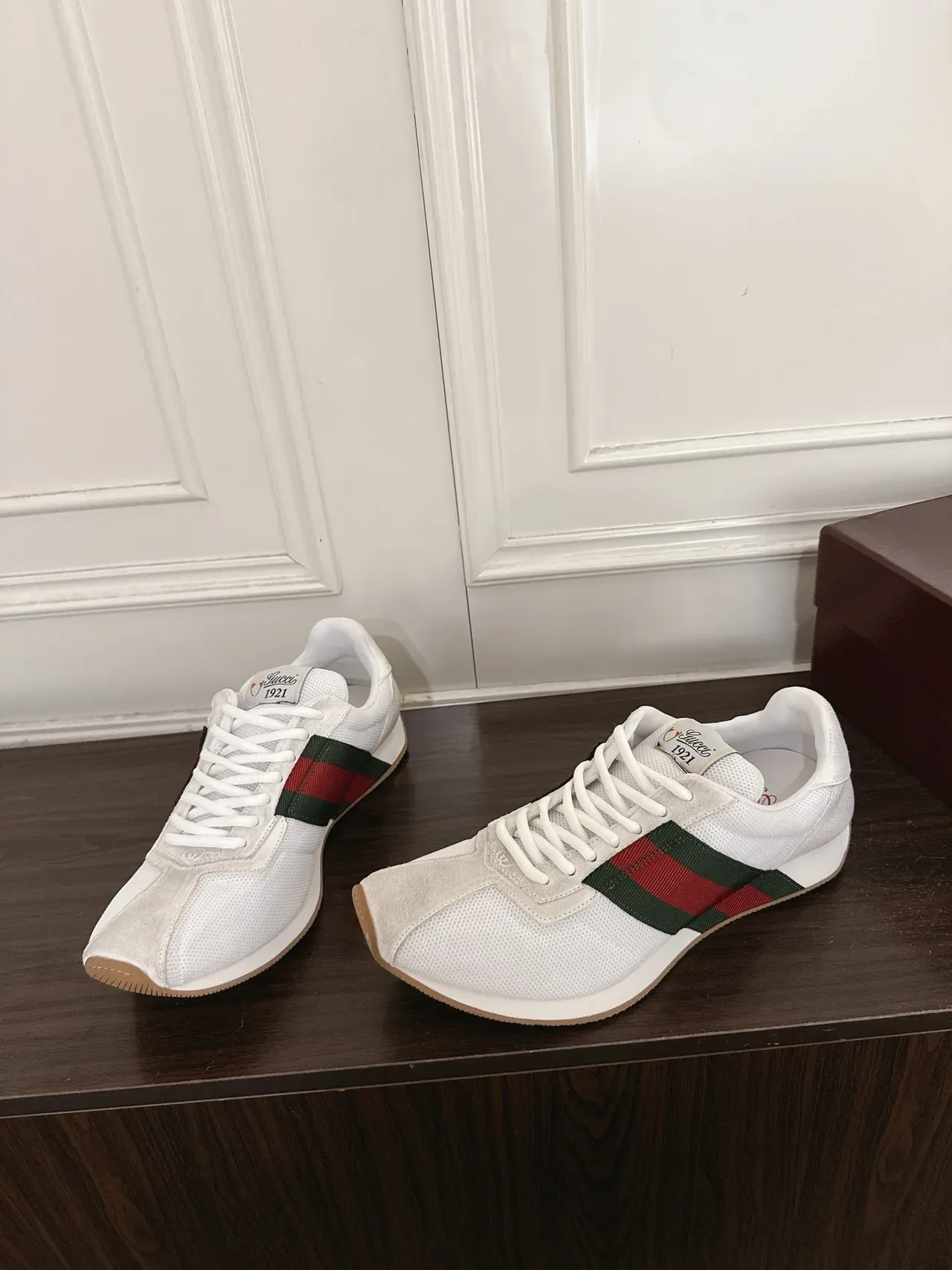 Gucci Tennis 1977 সাদা সবুজ লাল জাল জীবনশৈলী স্নিকার্স 5
