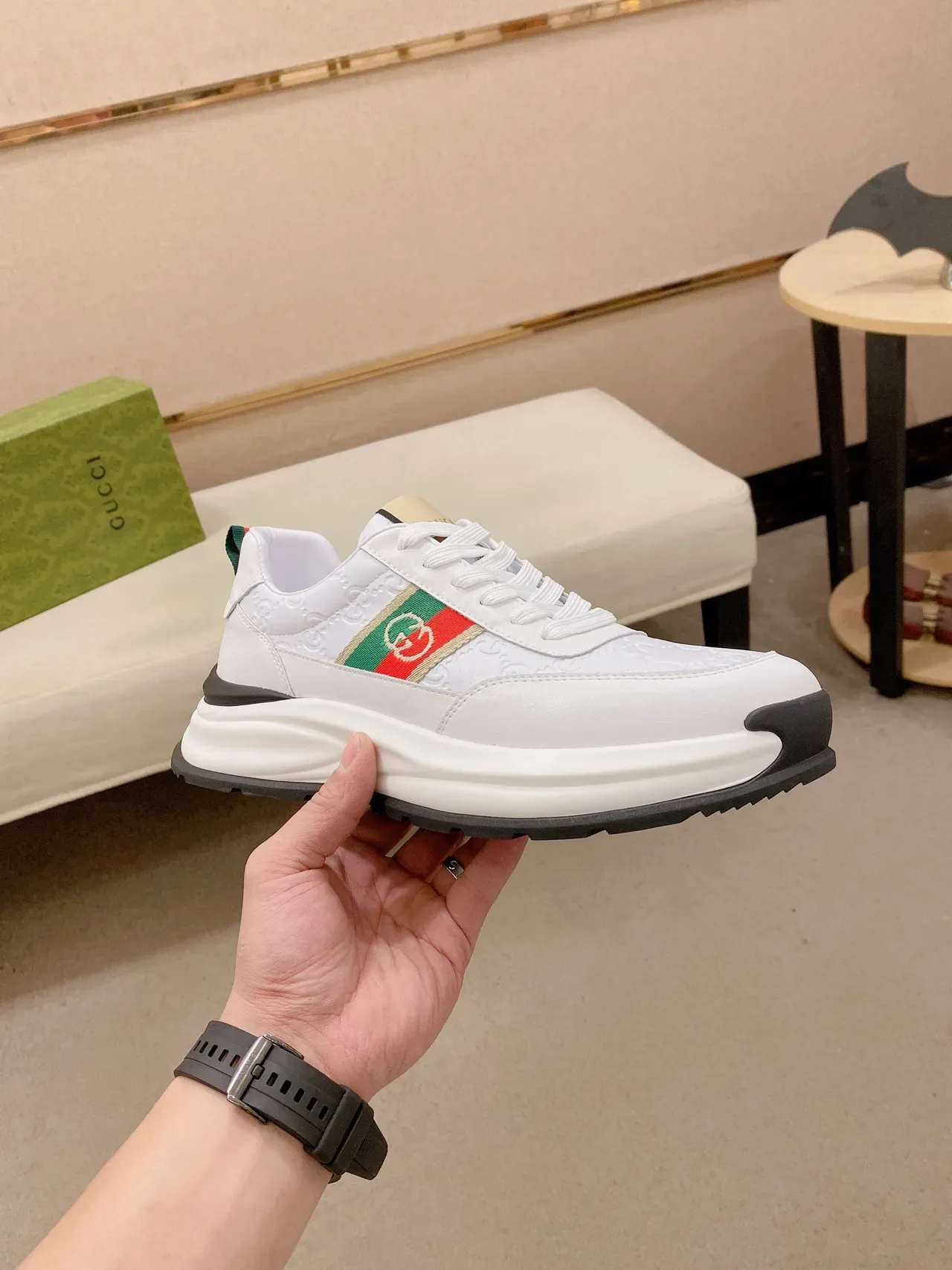 Gucci Tennis 1977 أبيض أحمر أخضر ويب سترايب أحذية رياضية أسلوب حياة 4