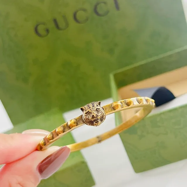 Gucci 虎头 做旧金 手镯 6