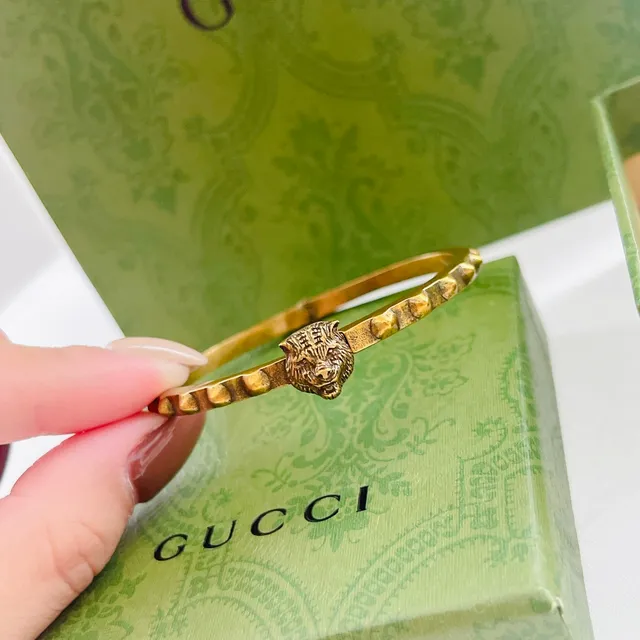 Gucci 虎头 做旧金 手镯 9