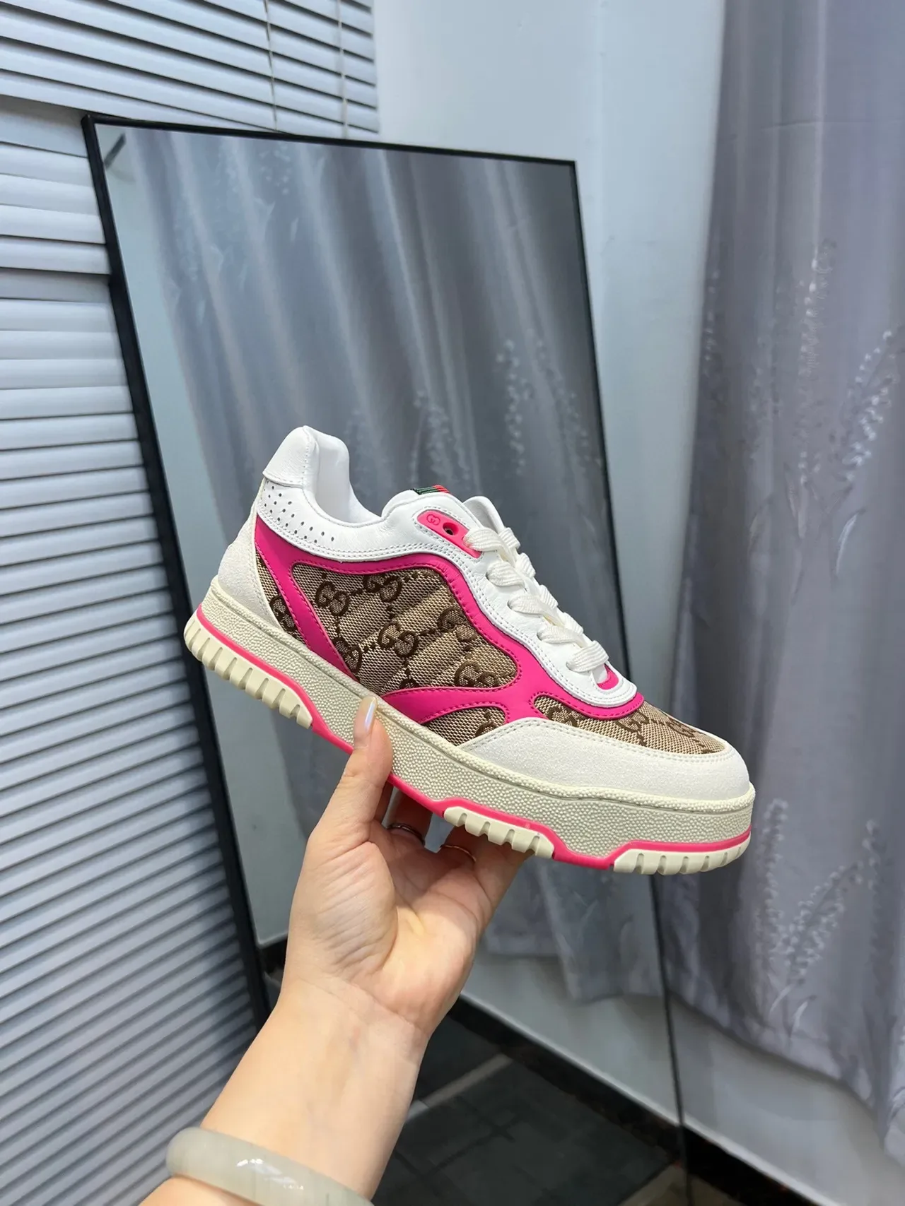 Gucci Blanch es y Rosas GG Monogram Lona Borde Contraste Lifestyle Sneakers 6