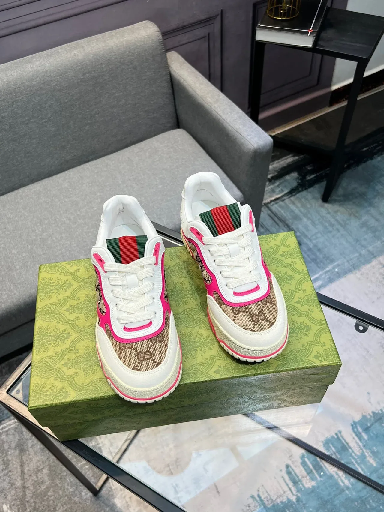 Gucci Blanch es y Rosas GG Monogram Lona Borde Contraste Lifestyle Sneakers 7