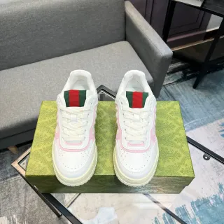 Gucci 白粉低帮镂空脚趾生活运动鞋