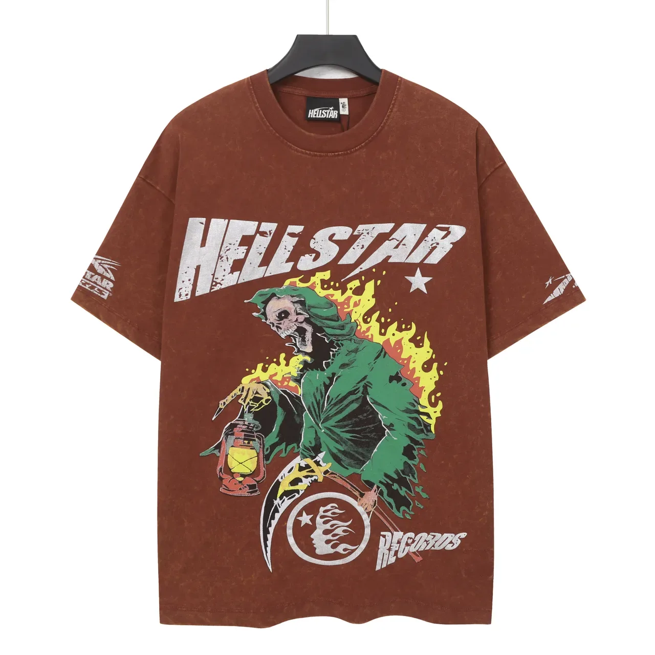 Camiseta Hellstar vermelha desgastada com estampa gráfica 3