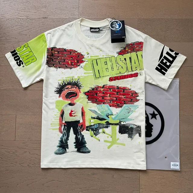 Camiseta Hellstar Studios estampado gráfico blanco roto y verde lima 14