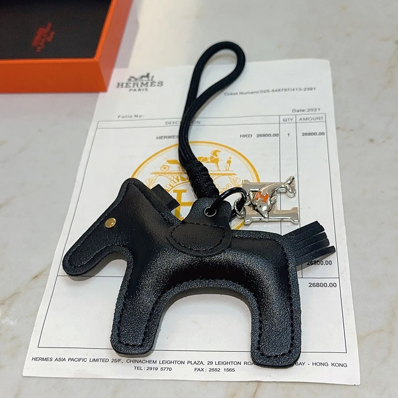 Hermès 黑色银色马头轮廓纹理皮革手袋 2