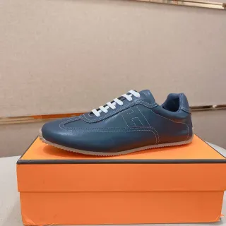 Hermès 蓝白皮革鞋面 缝制 H 标志 生活方式运动鞋