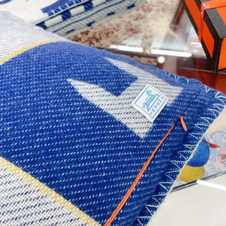 Hermès Azul Branco Tecido Textura Lã Motivo Geométrico Estrela Cachecol