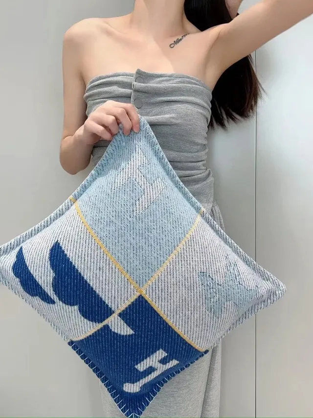 Hermès Azul Branco Tecido Textura Lã Motivo Geométrico Estrela Cachecol 2