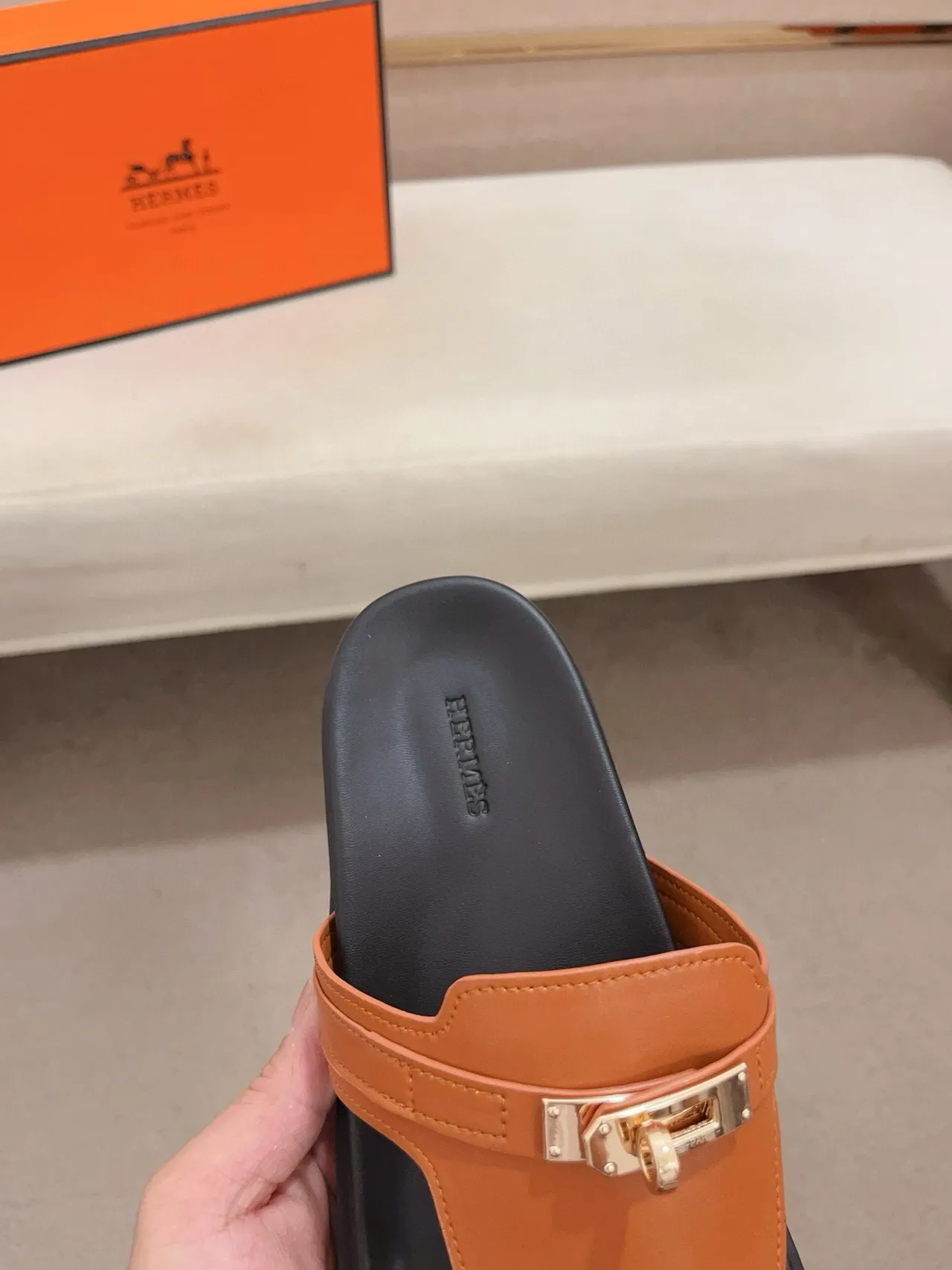 Hermès Brown Black Tan Leather Thong Strap Gold-Tone H Hardware Slippers 6