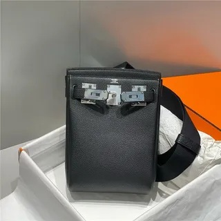 Hermès ब्राउन सिल्वर पेबल्ड लेदर फ्लैप-टॉप क্লोजर टोট ब্যाग 8