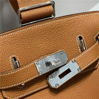 Hermès ब्राउन सिल्वर पेबल्ड लेदर फ्लैप-टॉप क্লोजर टोট ब্যाग 24