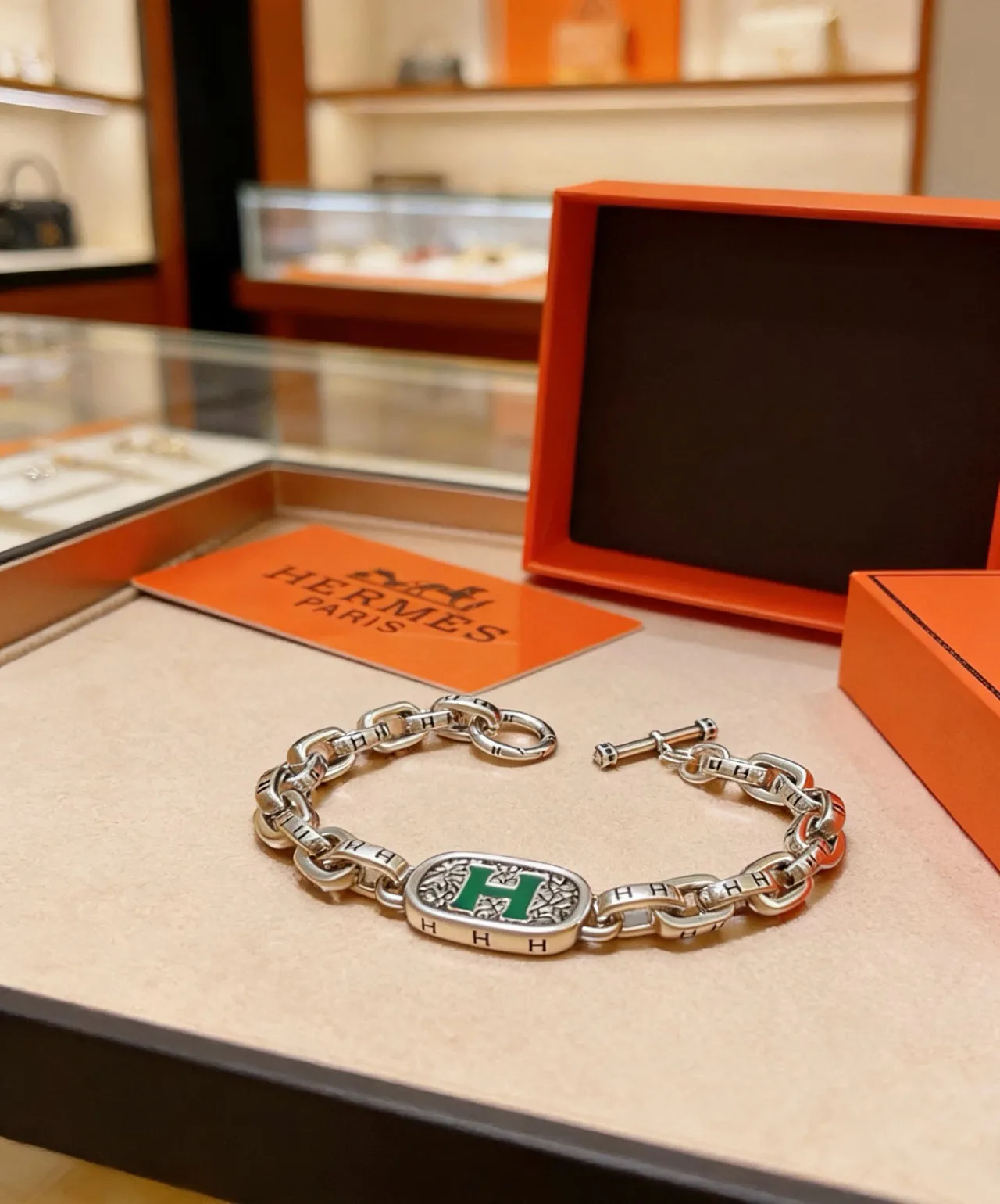 Hermès Chaine d'Ancre Silver Green Chain-Link Enamel H Medallion Bracelet 4