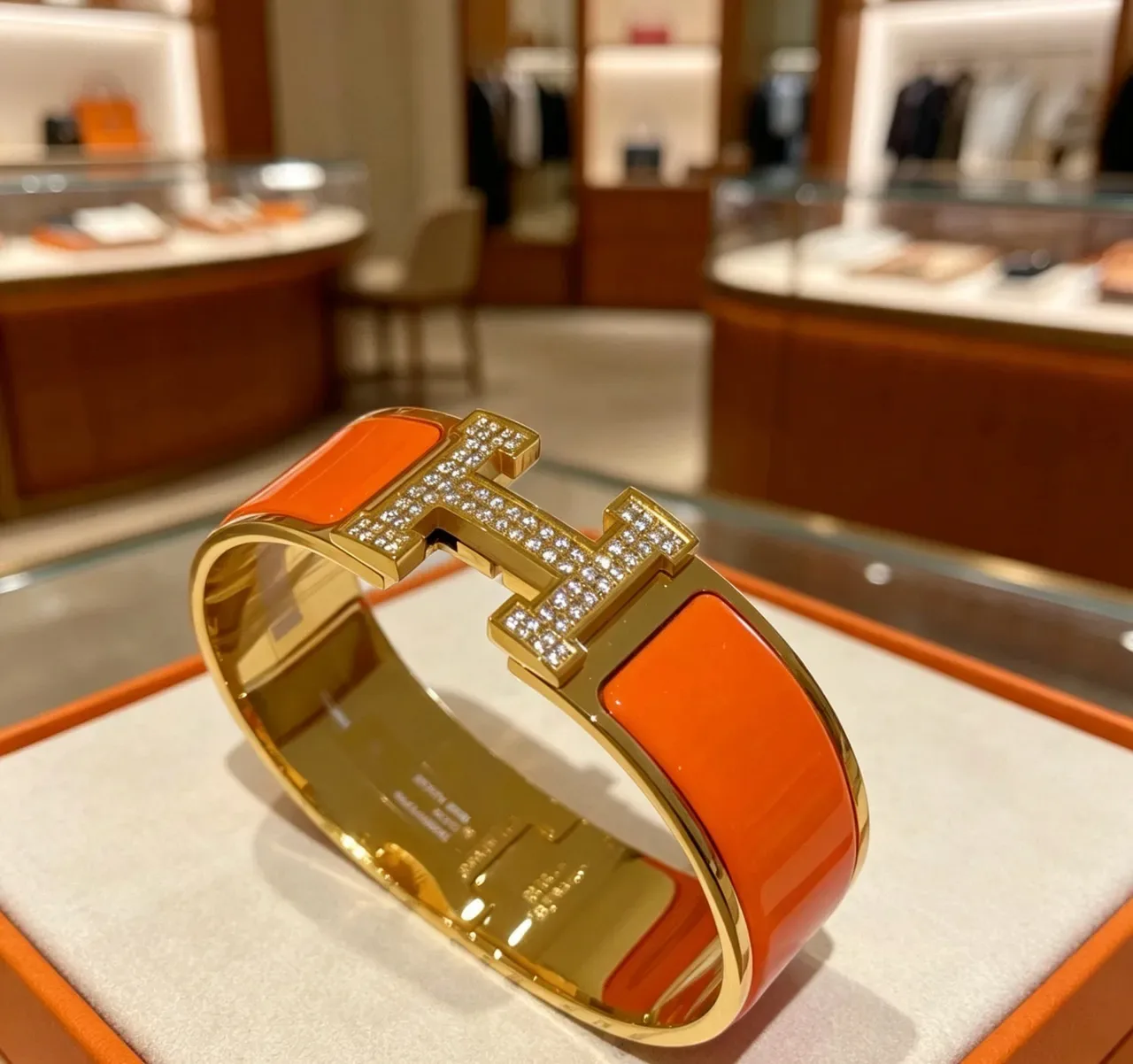 Hermès Clic H Orange Enamel Paved Crystal Gold-Tone Bracelet 3