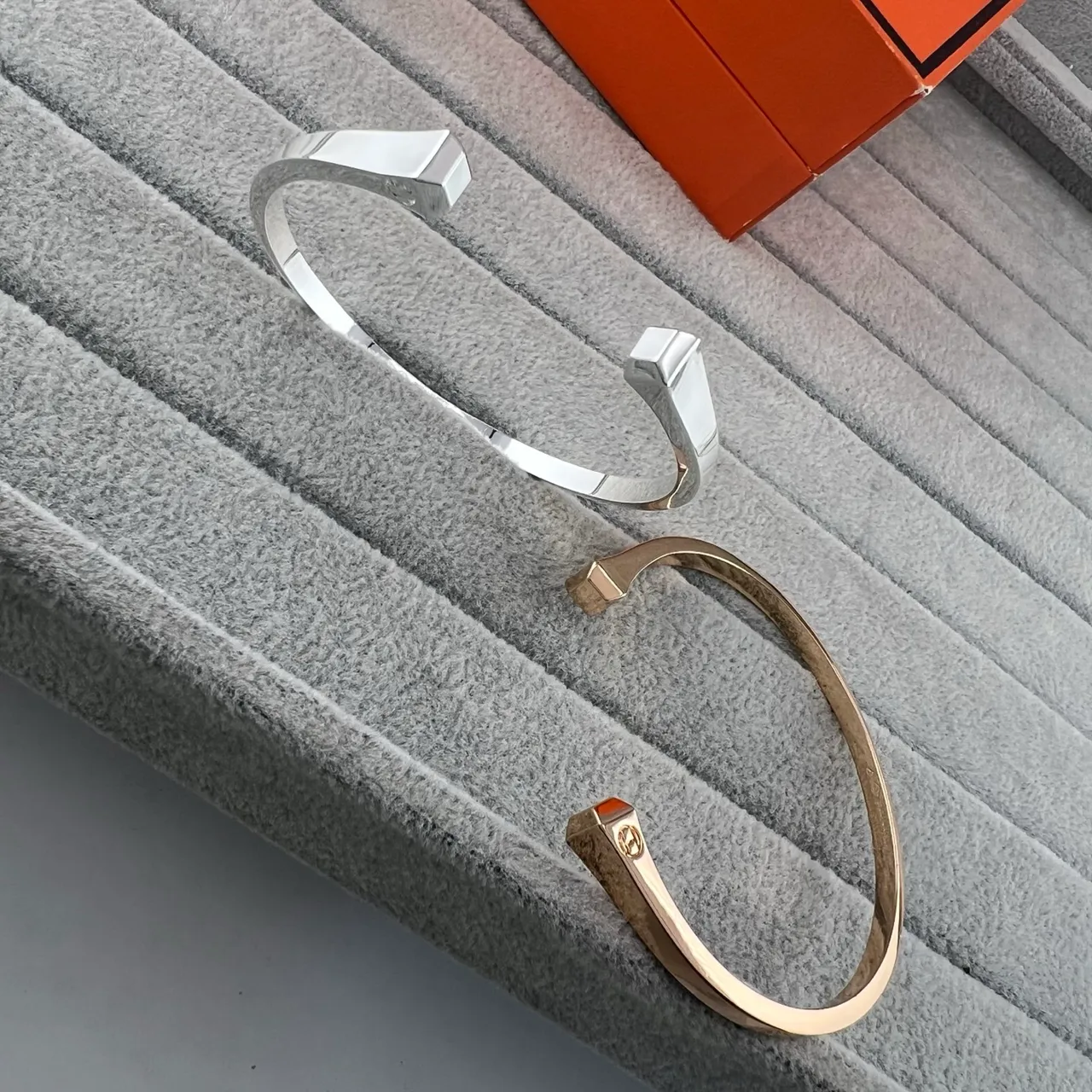 Hermès Collier de Chien Silver Gold Geometric Faceted Ends Open Cuff Bracelet 6