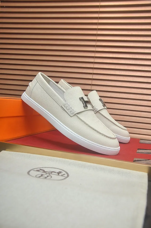 Hermès H Loafer Mocasines Off-Blanco Cuero Granulado 2