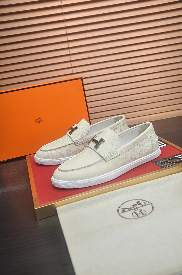 Hermès H Loafer Mocasines Off-Blanco Cuero Granulado 3