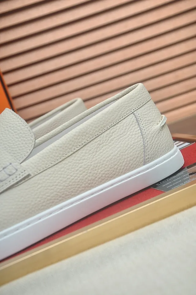 Hermès H Loafer Mocasines Off-Blanco Cuero Granulado 9