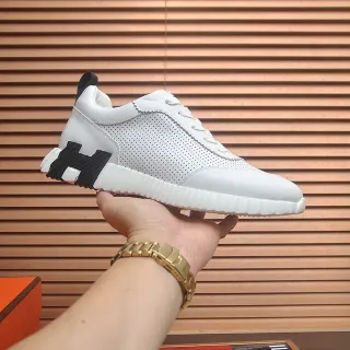 Hermès H-Ride 白色穿孔皮革生活方式运动鞋
