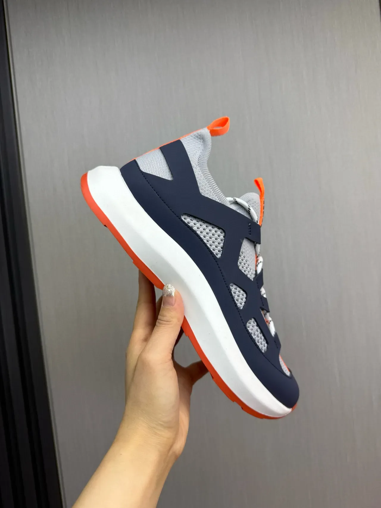 Hermès Navy Orange Sneakers à Col En Forme De Chaussette Avec Overlay Cagé 7