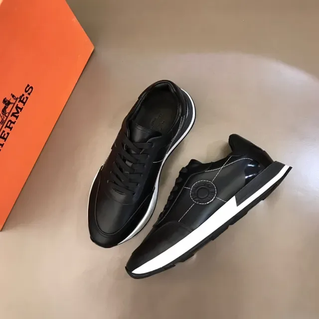 Hermès Oran Sneakers Lifestyle Cuero Negro Medallion 2