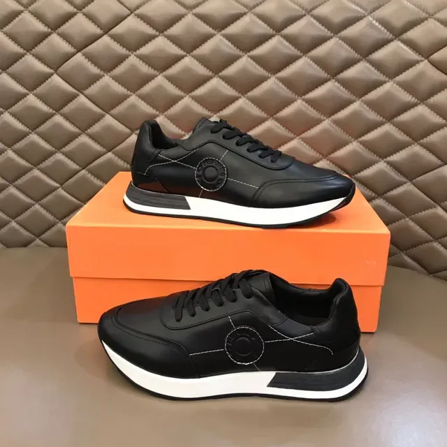 Hermès Oran Sneakers Lifestyle Cuero Negro Medallion 8