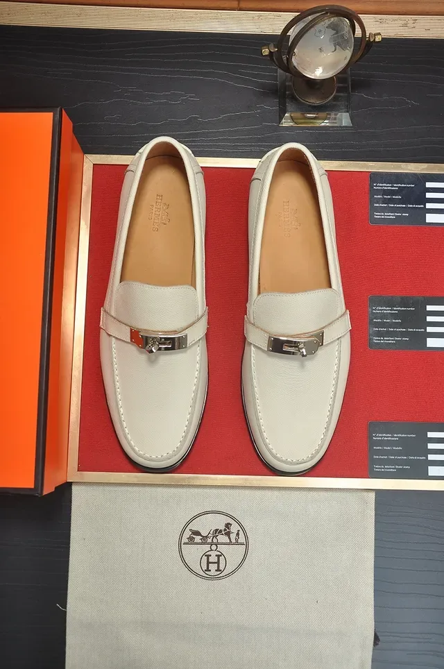 Hermès Oran Loafer Cream Textured Leather Metal Buckle Loafers 5