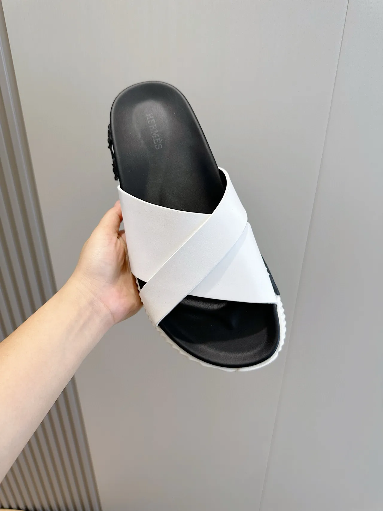 Hermès Oran White and Black Cross-Strap Slippers 4