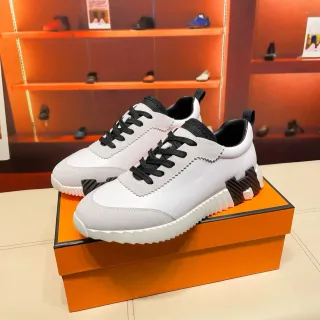 Hermès Oran সাদা এবং ধূসর লাইফস্টাইল স্নিকার