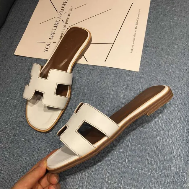 Hermès Oran جلد أبيض H-Strap نعال 3
