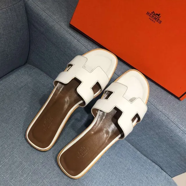 Hermès Oran جلد أبيض H-Strap نعال 4