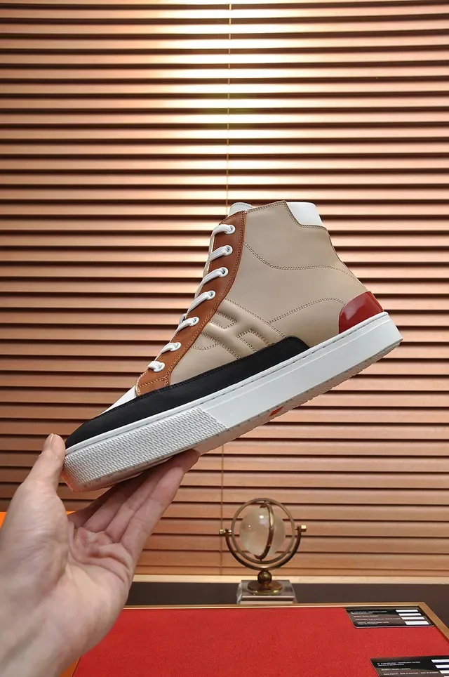 Hermès Zapatillas altas blancas y marrones de cuero con paneles 5