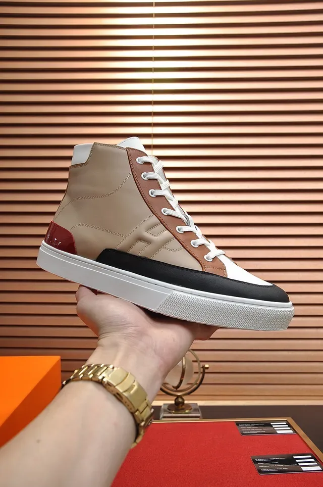 Hermès Zapatillas altas blancas y marrones de cuero con paneles 9