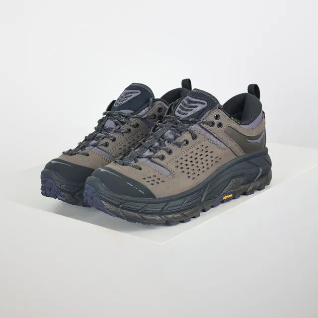 Hoka Speedgoat भूरा काला लो-कट ट्रेल रनिंग सिल्हूट छिद्रित जाली ऊपरी स्नीकर 2