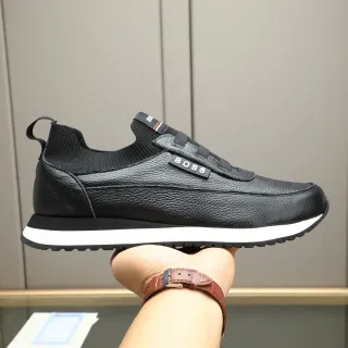 Hugo Boss 黑色压纹皮革无鞋带拖鞋式生活方式运动鞋