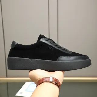 Hugo Boss 黑色麂皮和皮革平台生活方式运动鞋