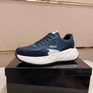 Hugo Boss Zapatillas azul marino blanco con suela chunky y upper de materiales mixtos