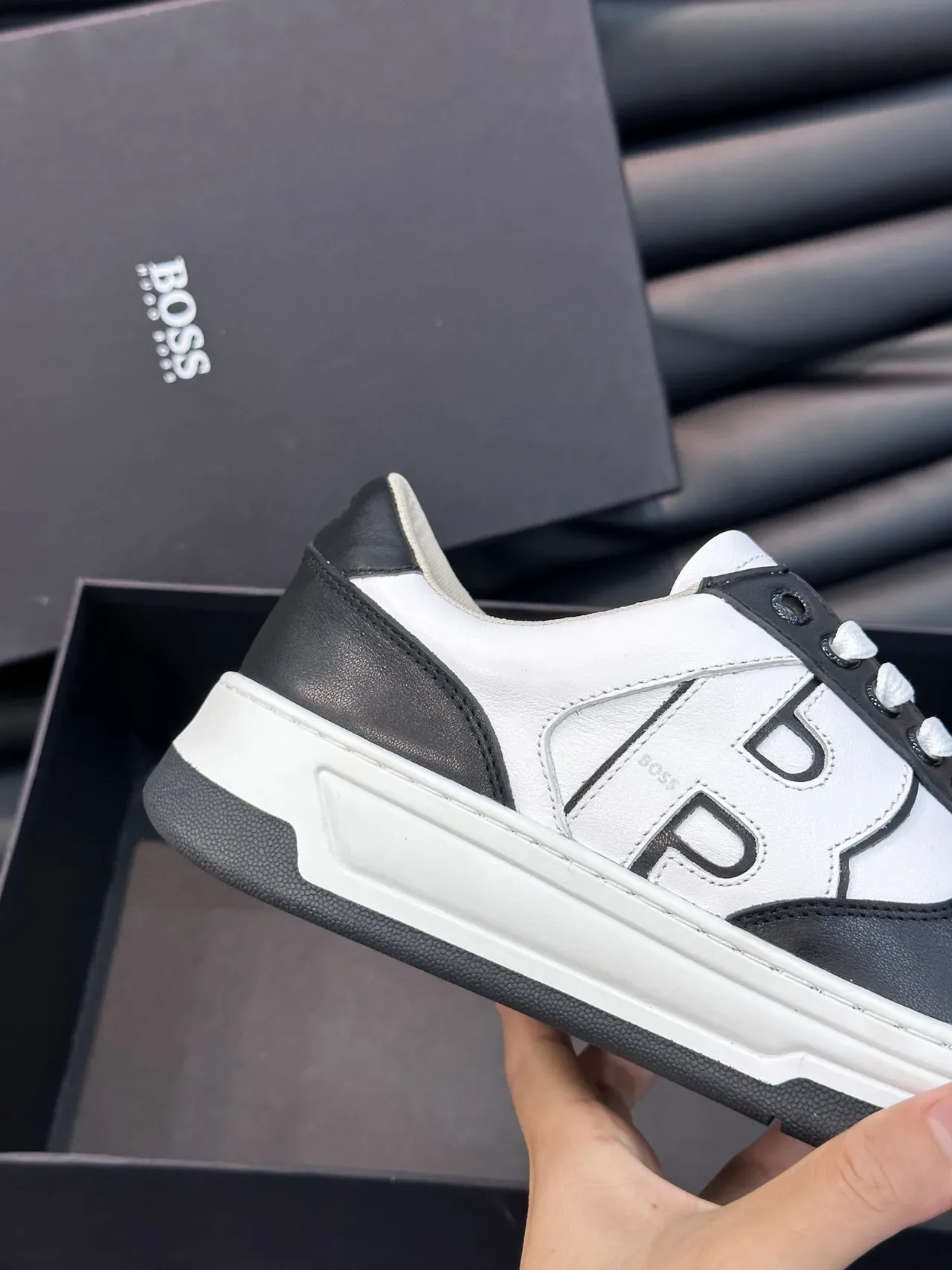 Hugo Boss tênis lifestyle de couro bicolor 4